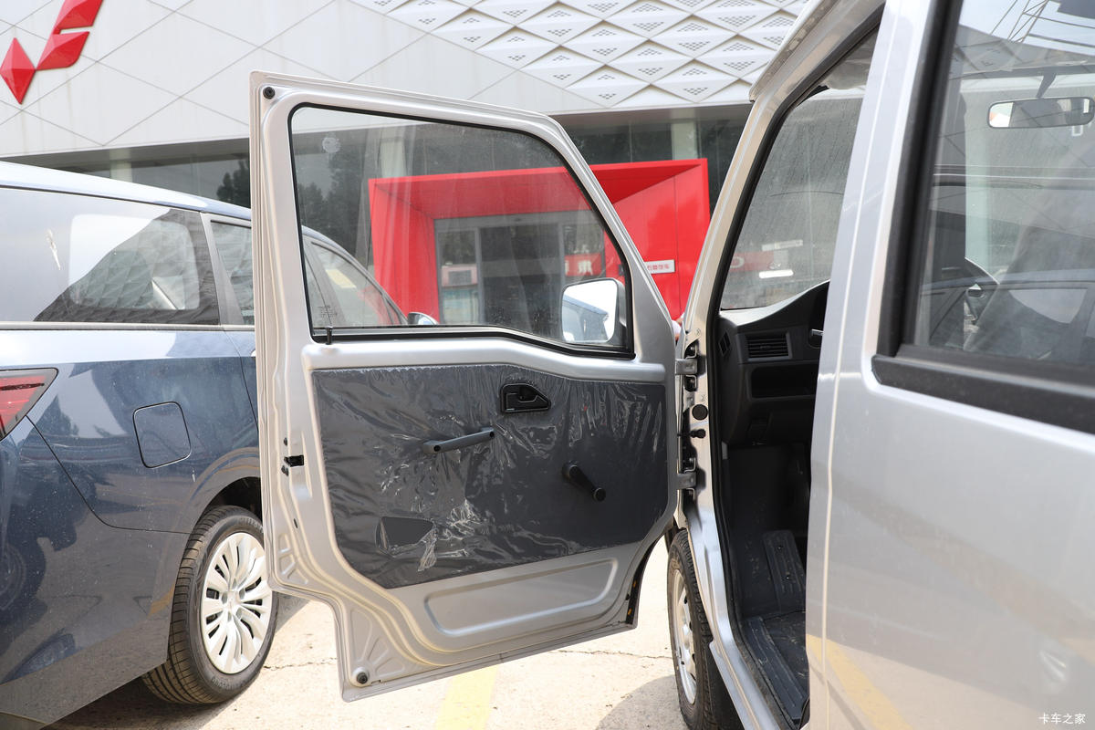 ���� ֮�� 1.2L 76���� ���� 2��˫������΢��(����)(LZW1020SBQW)��ʻ��                                               