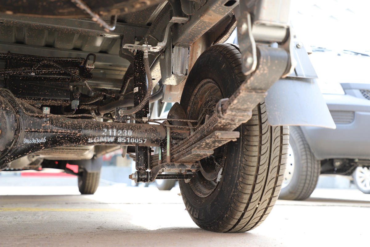 ���� ֮�� 1.2L 76���� ���� 2��˫������΢��(����)(LZW1020SBQW)����                                                