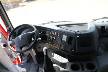 �й����� HOWO-7 380���� 6X4 6.8����ж��ͼƬ