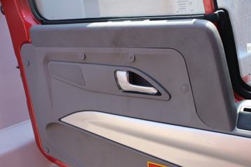 �й����� HOWO-7 380���� 6X4 6.8����ж��ͼƬ