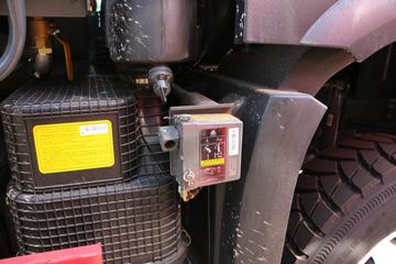 �й����� HOWO-7 380���� 6X4 6.8����ж��ͼƬ