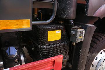 �й����� HOWO-7 380���� 6X4 6.8����ж��ͼƬ