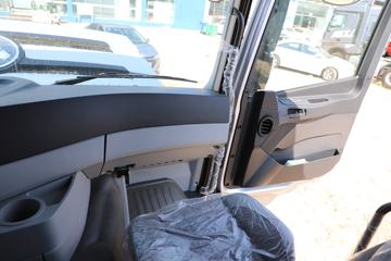 ���� ŷ��GTL ������ ������ 470���� 6X4 ǣ����(����)ͼƬ