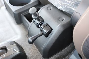 ���� ŷ��GTL ������ ������ 470���� 6X4 ǣ����(����)ͼƬ