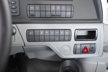 ���� ŷ��GTL ������ ������ 470���� 6X4 ǣ����(����)ͼƬ