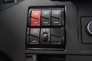 һ����� J6P�ؿ� 6X4 ���綯����ǣ����350.07kWhͼƬ