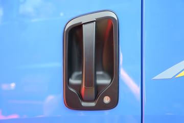 �Ͽ����� ���D50 220���� 6X2R 4.1����ж��ͼƬ