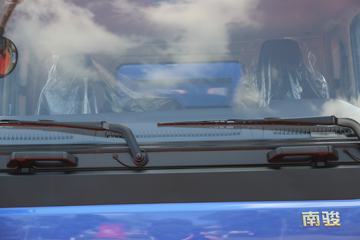 �Ͽ����� ���D50 220���� 6X2R 4.1����ж��ͼƬ