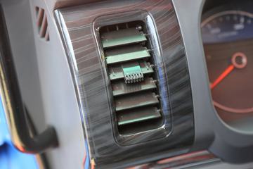 �Ͽ����� ���D50 220���� 6X2R 4.1����ж��ͼƬ