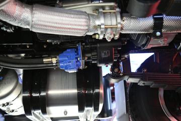 �Ͽ����� ���D50 220���� 6X2R 4.1����ж��ͼƬ