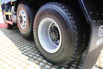 �Ͽ����� ���D50 220���� 6X2R 4.1����ж��ͼƬ