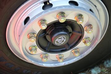 �Ͽ����� ���D50 220���� 6X2R 4.1����ж��ͼƬ