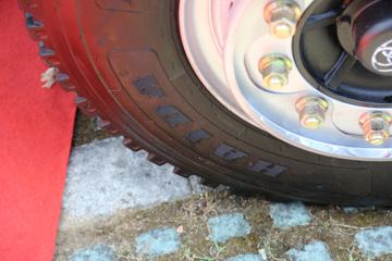 �Ͽ����� ���D50 220���� 6X2R 4.1����ж��ͼƬ