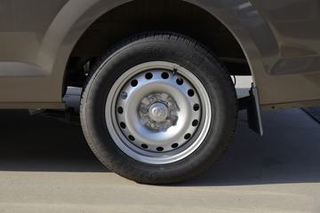 ������Խ ��Խ��V5 ������ 107���� 1.5L���� 5�� ��ջ���ͼƬ