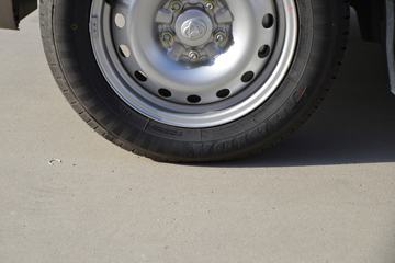 ������Խ ��Խ��V5 ������ 107���� 1.5L���� 5�� ��ջ���ͼƬ