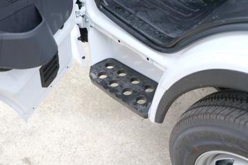 ����Ծ�� ����ES80 3.805�׵��Ŵ��綯����С�� 55.6kWhͼƬ