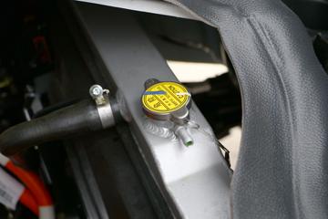 ����Ծ�� ����ES80 3.805�׵��Ŵ��綯����С�� 55.6kWhͼƬ