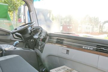 �й�����HOWO ͳ˧ 130���� 4.15��AMT�Զ������������Ῠ(����)ͼƬ