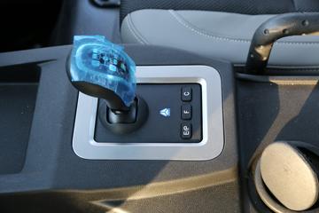 �й�����HOWO ͳ˧ 130���� 4.15��AMT�Զ������������Ῠ(����)ͼƬ