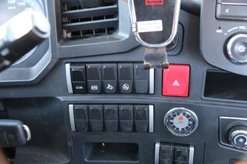 �й�����HOWO ͳ˧ 130���� 4.15��AMT�Զ������������Ῠ(����)ͼƬ