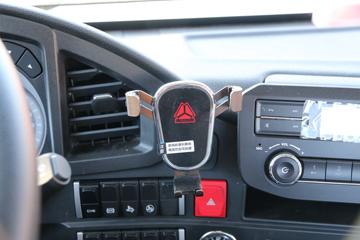 �й�����HOWO ͳ˧ 130���� 4.15��AMT�Զ������������Ῠ(����)ͼƬ