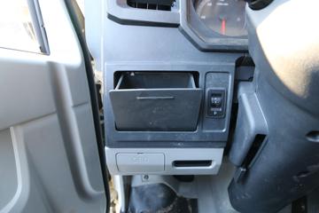 �й�����HOWO ͳ˧ 130���� 4.15��AMT�Զ������������Ῠ(����)ͼƬ