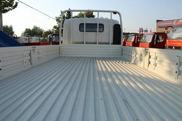 �й�����HOWO ͳ˧ 130���� 4.15��AMT�Զ������������Ῠ(����)ͼƬ