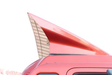 �й�����HOWO G5X�п� 220���� 6.75���Ű��դʽ�ػ���(ZZ5167CCYG421DE1)ͼƬ