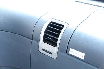 �й�����HOWO G5X�п� 220���� 6.75���Ű��դʽ�ػ���(ZZ5167CCYG421DE1)ͼƬ