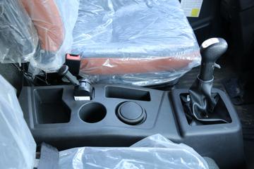 �й�����HOWO G5X�п� 220���� 6.75���Ű��դʽ�ػ���(ZZ5167CCYG421DE1)ͼƬ