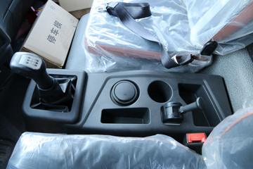 �й�����HOWO G5X�п� 220���� 6.75���Ű��դʽ�ػ���(ZZ5167CCYG421DE1)ͼƬ