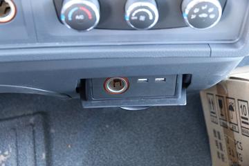 �й�����HOWO G5X�п� 220���� 6.75���Ű��դʽ�ػ���(ZZ5167CCYG421DE1)ͼƬ