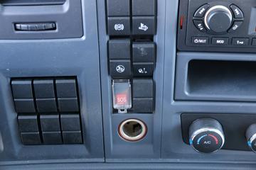 �й�����HOWO G5X�п� 220���� 6.75���Ű��դʽ�ػ���(ZZ5167CCYG421DE1)ͼƬ