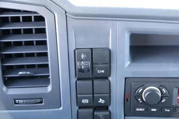 �й�����HOWO G5X�п� 220���� 6.75���Ű��դʽ�ػ���(ZZ5167CCYG421DE1)ͼƬ