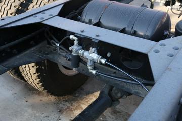 �й�����HOWO G5X�п� 220���� 6.75���Ű��դʽ�ػ���(ZZ5167CCYG421DE1)ͼƬ