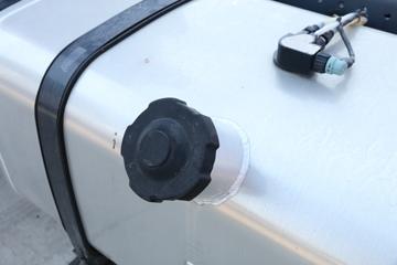 �й�����HOWO G5X�п� 220���� 6.75���Ű��դʽ�ػ���(ZZ5167CCYG421DE1)ͼƬ