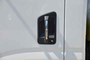 Ծ�� ��ԽC300 130���� 4.2�׵��������Ῠ(Ϋ��)(����)(SH1043ZFDDWZ)ͼƬ