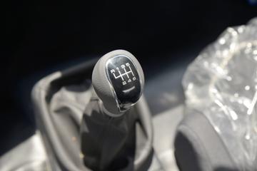 Ծ�� ��ԽC500 132���� 4.17�׵�����ʽ�Ῠ(����)(SH5043XXYZFDCWZ5)ͼƬ