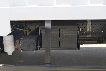 Ծ�� ��ԽC500 132���� 4.17�׵�����ʽ�Ῠ(����)(SH5043XXYZFDCWZ5)ͼƬ