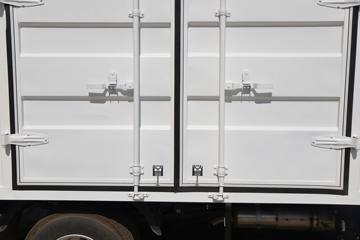 Ծ�� ��ԽC500 132���� 4.17�׵�����ʽ�Ῠ(����)(SH5043XXYZFDCWZ5)ͼƬ