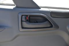 解放 虎VN 132马力 3.37米排半栏板轻卡(国六)(CA1041P40K50L1E6A84)