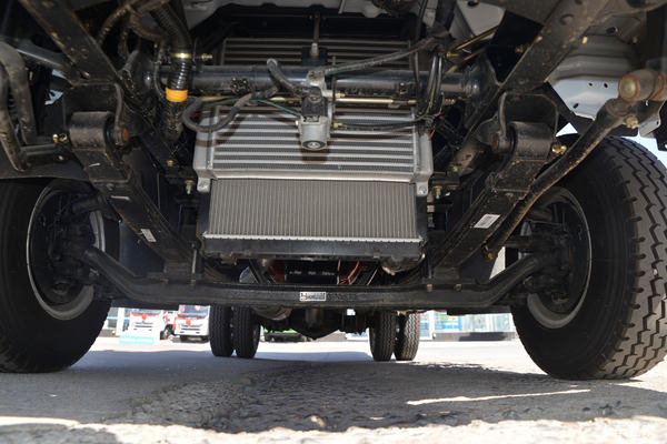城乡物流运输好帮手 虎V载货车 仅售11.18万