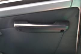 祥菱V3&nbsp;载货车驾驶室                                               图片