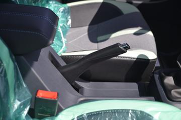 ���� ����V3 1.6L 122���� 3.02��˫������΢��(����)(BJ1030V4AV8-32)ͼƬ