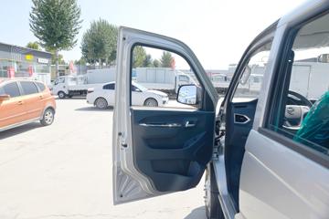 福田 祥菱V3 1.6L 122马力 3.02米双排栏板微卡(国六)(BJ1030V4AV8-32)驾驶室图片