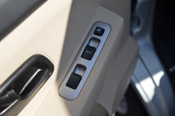 ������Խ �±�T3 ������ 1.6L 122���� ���� 2.82�׵�������С��(����)(����̥)(SC1031TMD6B1)ͼƬ