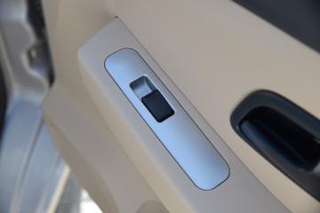 ������Խ �±�T3 ������ 1.6L ���� 122���� 2.82�׵�������С��(����)(����̥)(SC1031TMD6B1)ͼƬ