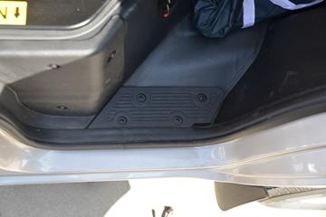 ������Խ �±�T3 ������ 1.6L ���� 122���� 2.82�׵�������С��(����)(����̥)(SC1031TMD6B1)ͼƬ