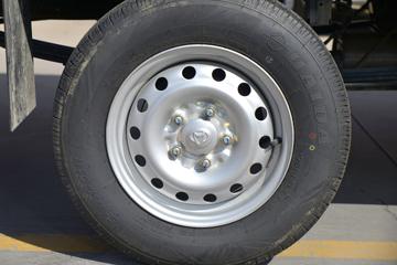 ������Խ �±�T3 ������ 1.6L ���� 122���� 2.82�׵�������С��(����)(����̥)(SC1031TMD6B1)ͼƬ