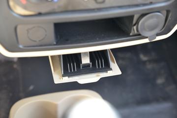 ������Խ �±�T3 1.6L ���� 122���� 2.42��˫����ʽ΢��(����)(SC5031XXYTFS6B1)ͼƬ